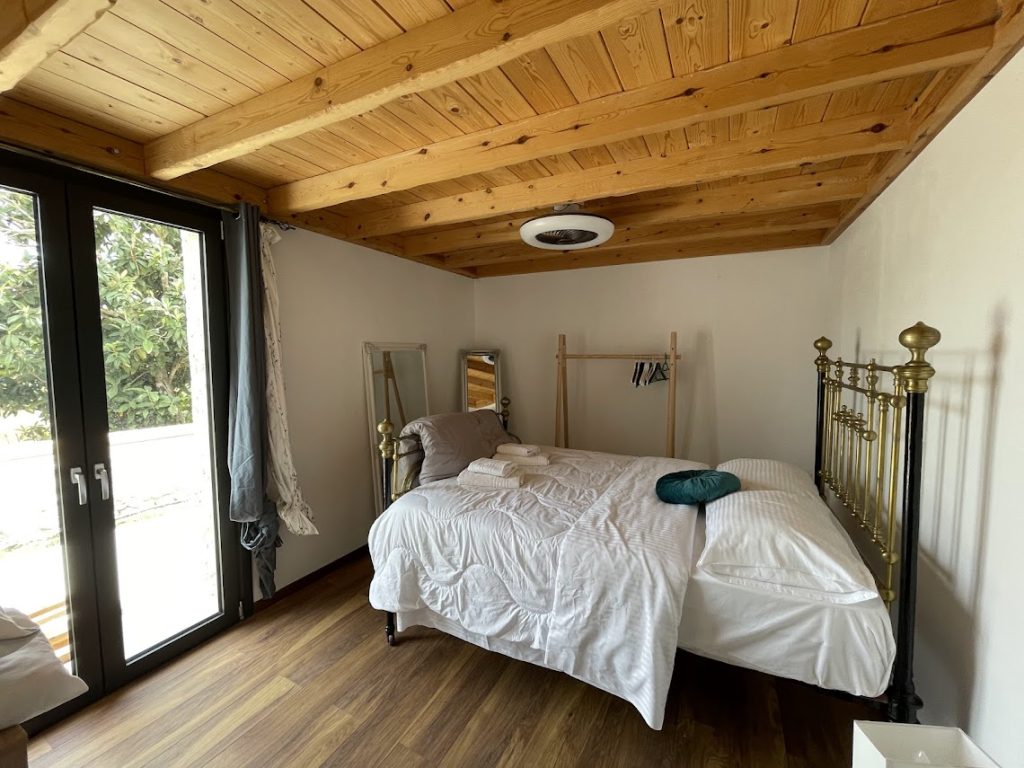 corfu-island-10k stones villa-rooms